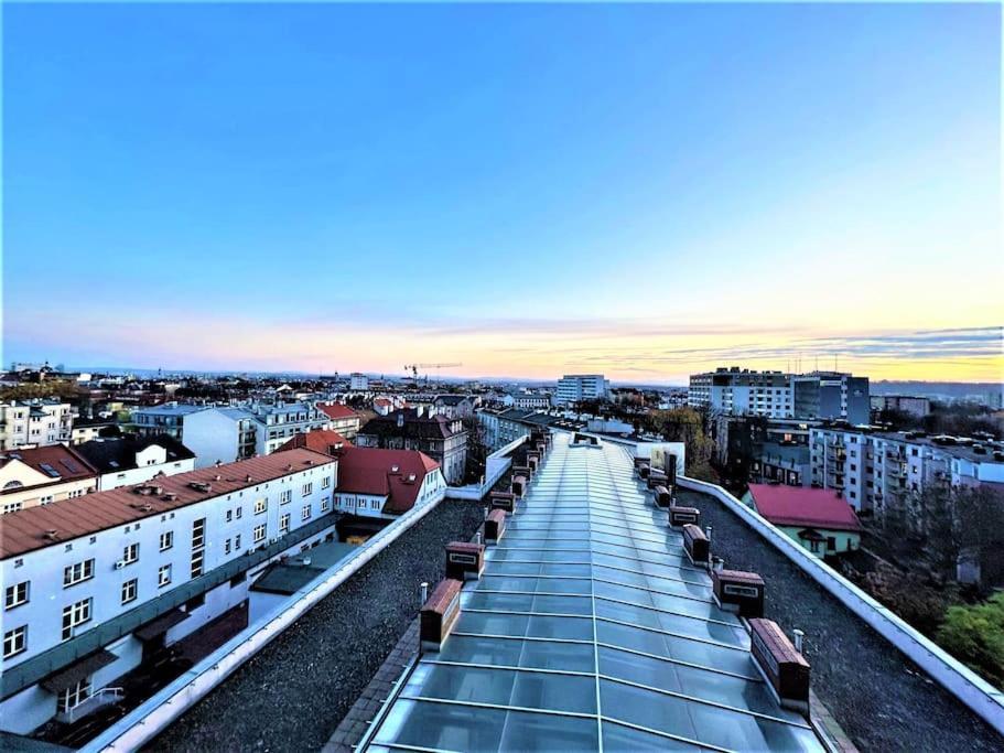 Exclusive Penthouse Near Citycenter 120M2 +Netflix Cracovia Esterno foto