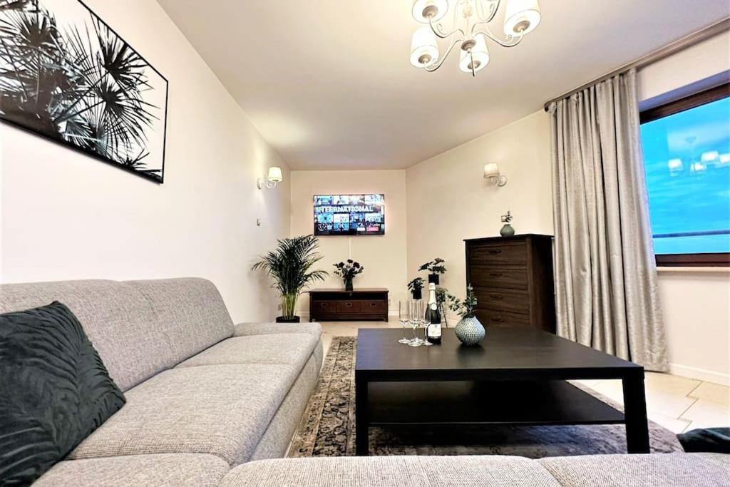 Exclusive Penthouse Near Citycenter 120M2 +Netflix Cracovia Esterno foto