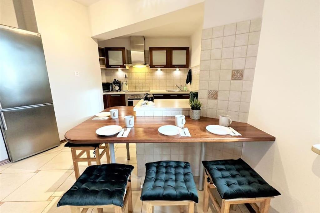 Exclusive Penthouse Near Citycenter 120M2 +Netflix Cracovia Esterno foto
