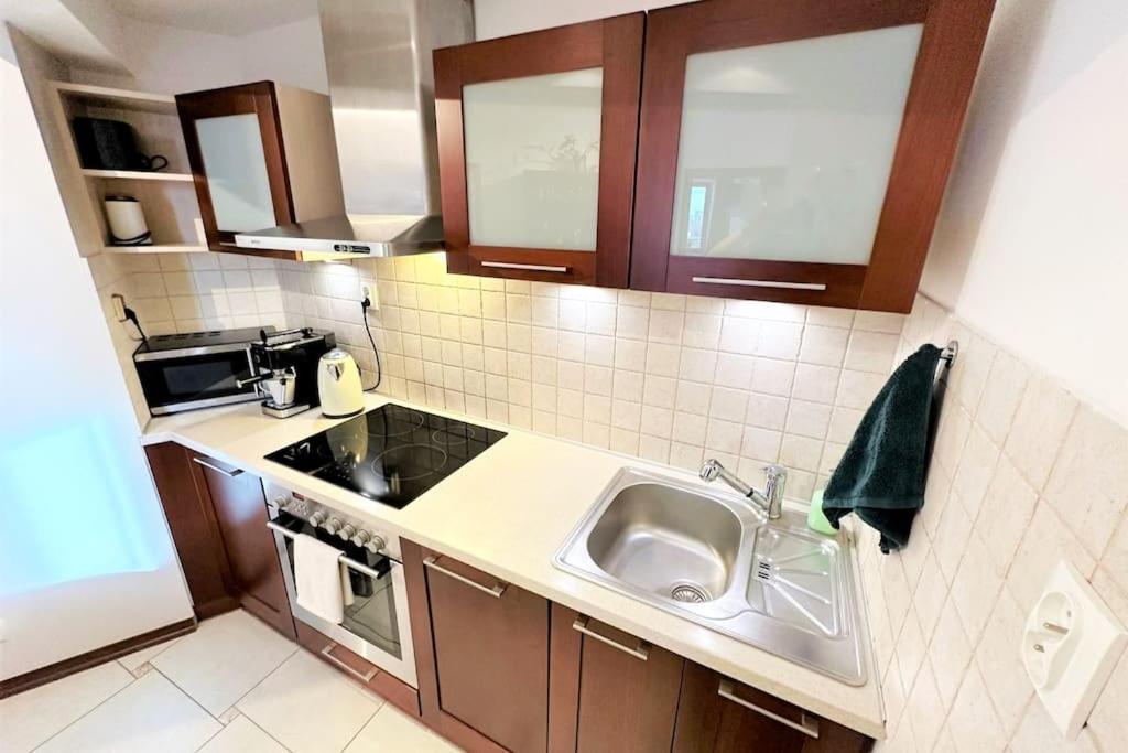 Exclusive Penthouse Near Citycenter 120M2 +Netflix Cracovia Esterno foto