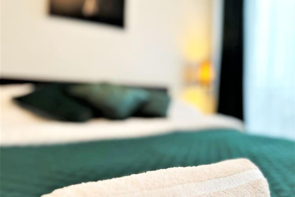 Exclusive Penthouse Near Citycenter 120M2 +Netflix Cracovia Esterno foto