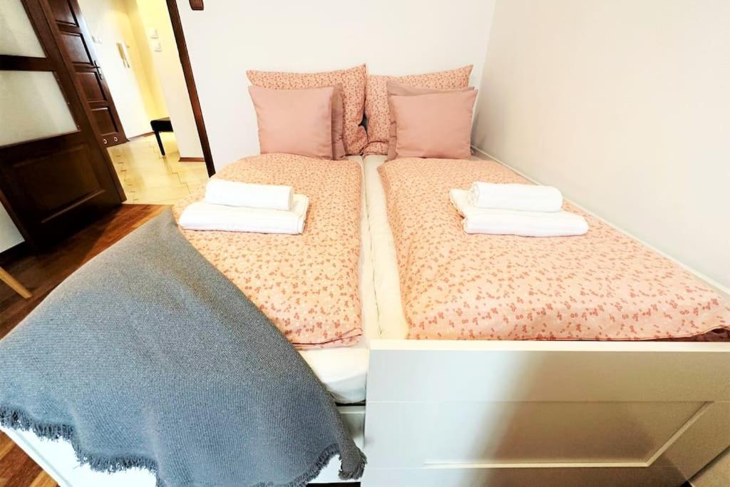 Exclusive Penthouse Near Citycenter 120M2 +Netflix Cracovia Esterno foto